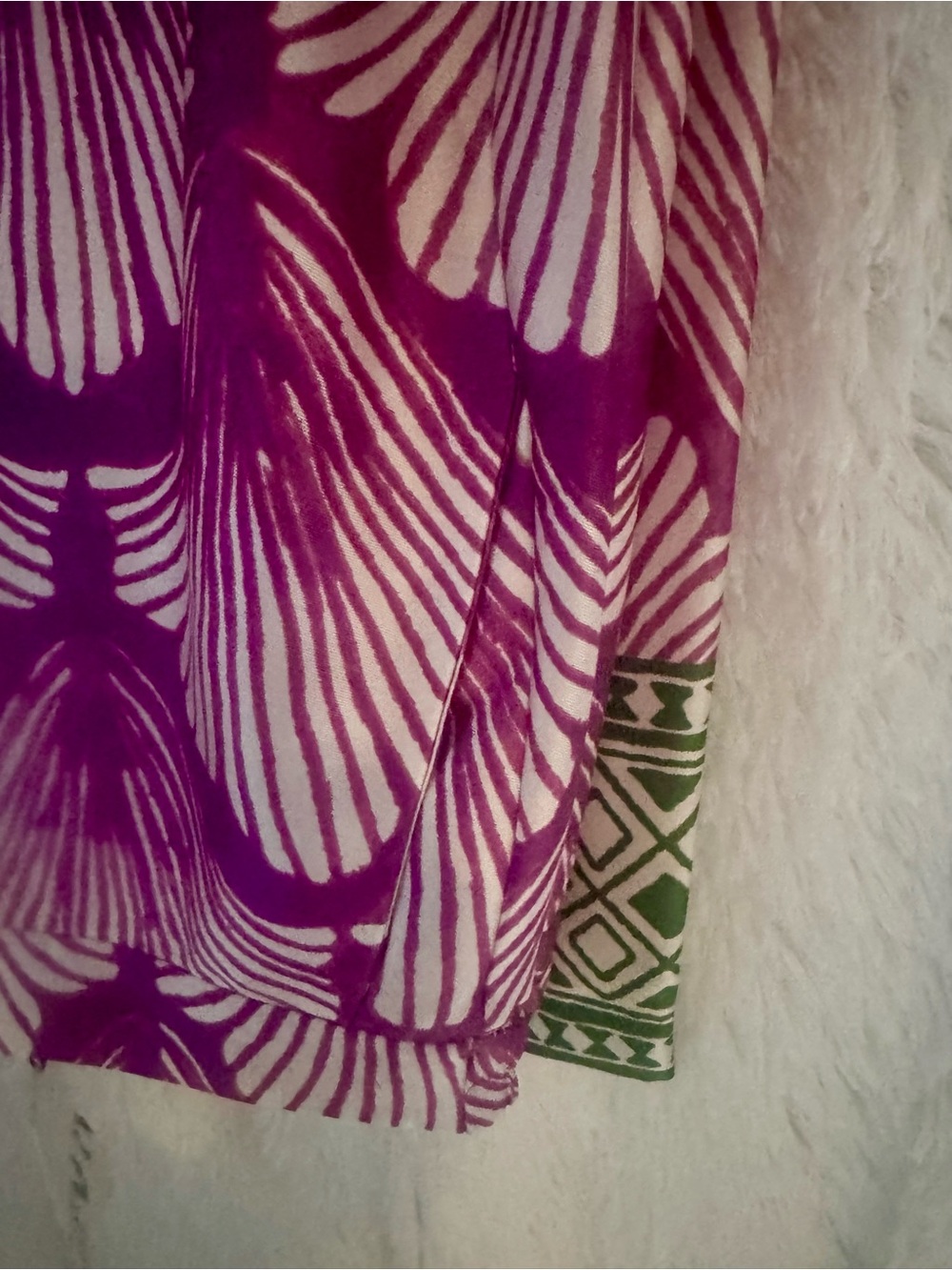 Zara Pink Shell-Print Wide-Leg Pants with Green Hem - Picture 3 of 5